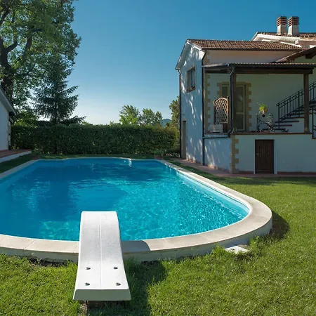 Lucrezia E Cesare Borgia *