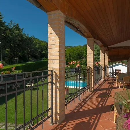 Lucrezia E Cesare Borgia